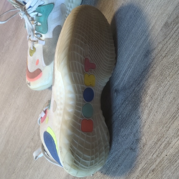 Men's Size 8 boost James Harden - Picture 2 of 3